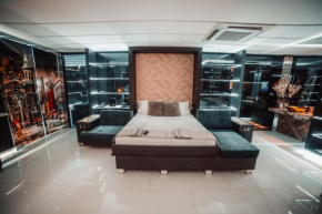 1Million Luxury Suites